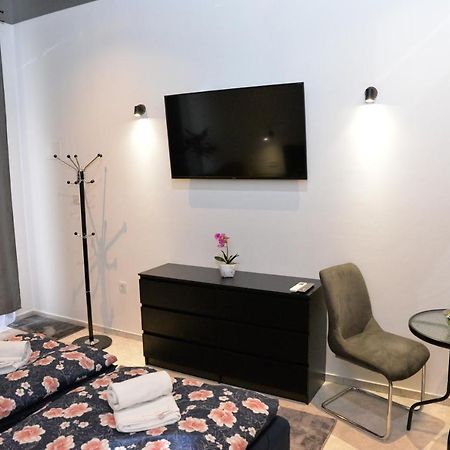 Room Marsonia 斯拉沃尼亚布罗德 外观 照片