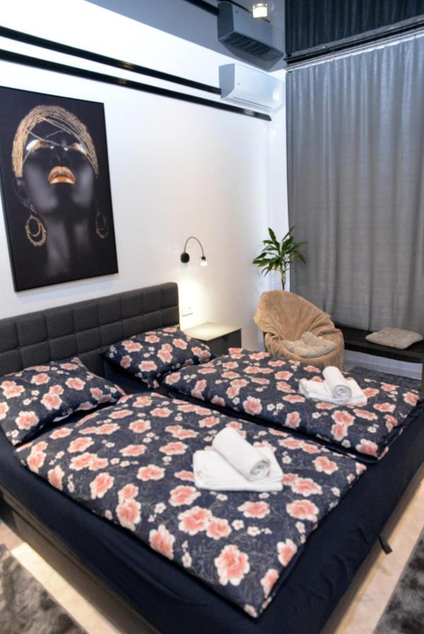 Room Marsonia 斯拉沃尼亚布罗德 外观 照片
