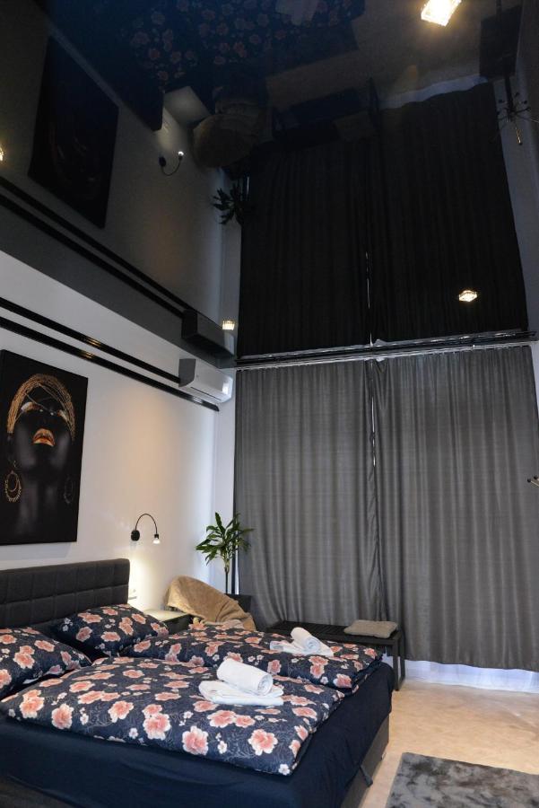 Room Marsonia 斯拉沃尼亚布罗德 外观 照片